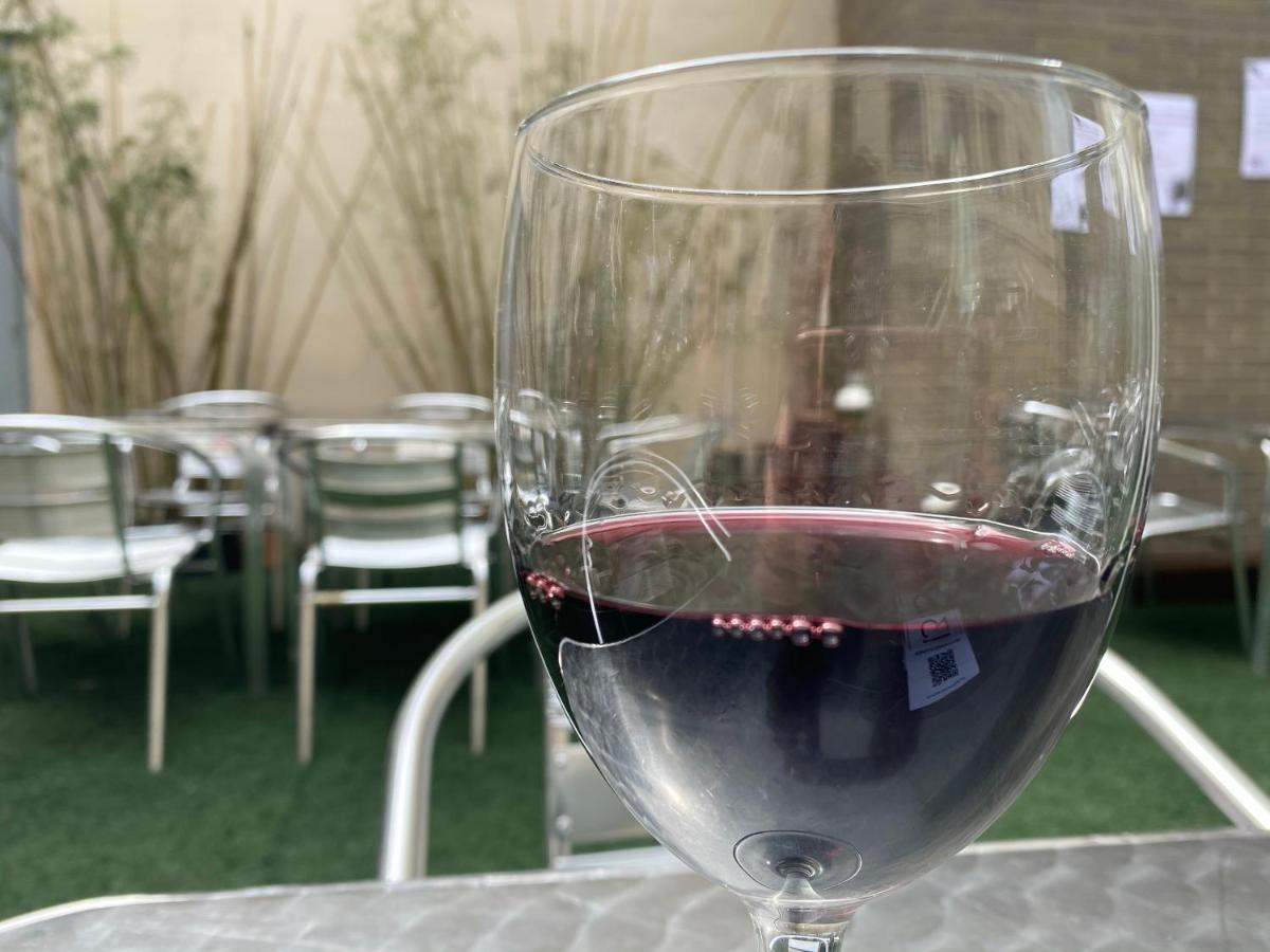 Hotel Hm Alfaro Εξωτερικό φωτογραφία