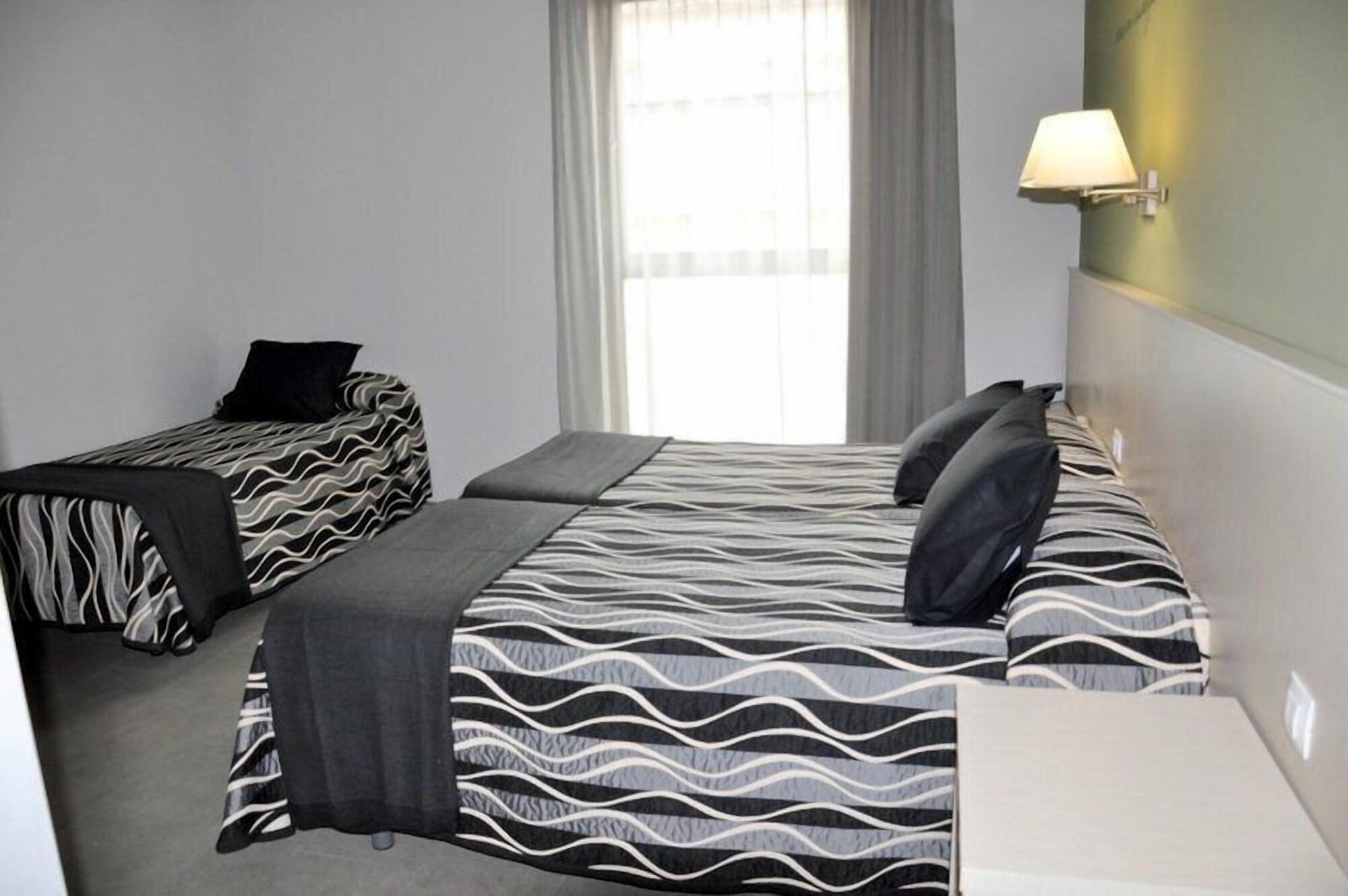 Hotel Hm Alfaro Εξωτερικό φωτογραφία
